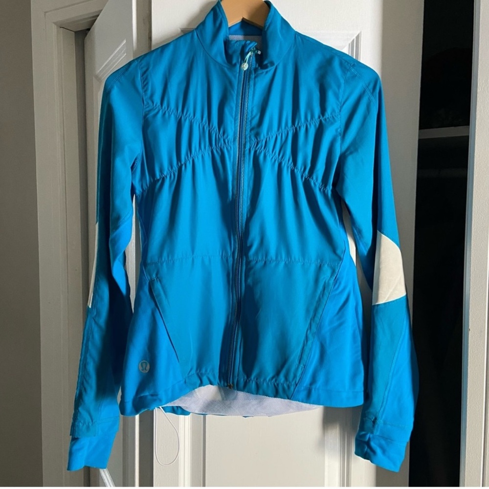 Lululemon Vintage Wind Rain Jacket